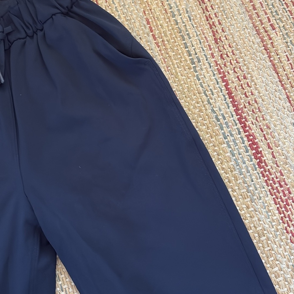 LULULEMON high rise jogger in navy - Picture 3 of 9
